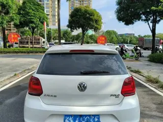Volkswagen Polo 2018 купить из Китая, цена 1 115 000 ₽ — Suifenhe Auto