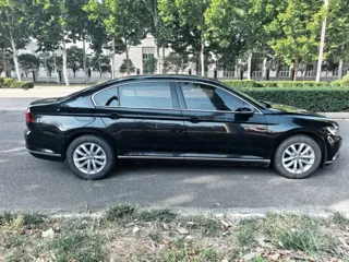 Volkswagen Magotan 2018 купить из Китая, цена 1 441 000 ₽ — Suifenhe Auto