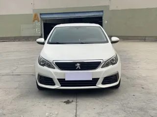 Peugeot 308 2018 купить из Китая, цена 1 109 000 ₽ — Suifenhe Auto