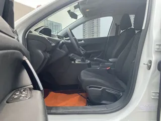 Peugeot 308 2018 купить из Китая, цена 1 109 000 ₽ — Suifenhe Auto