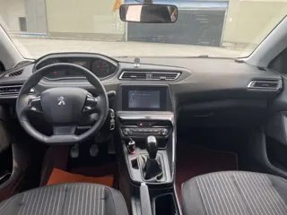 Peugeot 308 2018 купить из Китая, цена 1 109 000 ₽ — Suifenhe Auto