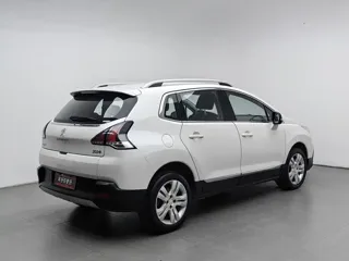 Peugeot 3008 2018 купить из Китая, цена 1 524 000 ₽ — Suifenhe Auto