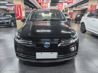 Denza 500 2019 купить из Китая, цена 2 964 000 ₽ — Suifenhe Auto