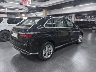 Denza 500 2019 купить из Китая, цена 2 964 000 ₽ — Suifenhe Auto