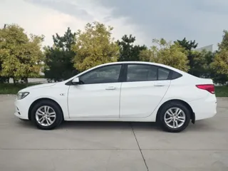 Chevrolet Cavalier 2018 купить из Китая, цена 1 151 000 ₽ — Suifenhe Auto