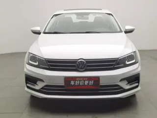Volkswagen Sagitar 2018 купить из Китая, цена 1 355 000 ₽ — Suifenhe Auto