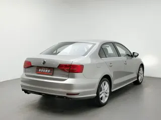 Volkswagen Sagitar 2018 купить из Китая, цена 1 095 000 ₽ — Suifenhe Auto