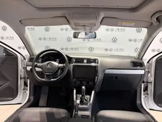 Volkswagen Sagitar 2018 купить из Китая, цена 1 322 000 ₽ — Suifenhe Auto