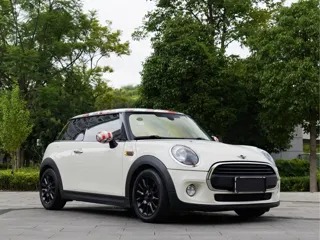 MINI Cooper 2019 купить из Китая, цена 1 646 000 ₽ — Suifenhe Auto
