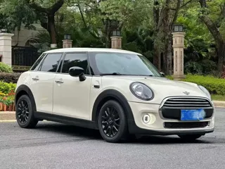 MINI Cooper 2019 купить из Китая, цена 1 837 000 ₽ — Suifenhe Auto