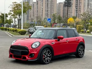 MINI Cooper 2019 купить из Китая, цена 1 776 000 ₽ — Suifenhe Auto