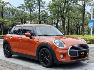 MINI Cooper 2018 купить из Китая, цена 1 633 000 ₽ — Suifenhe Auto