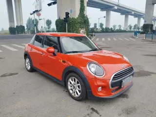 MINI Cooper 2019 купить из Китая, цена 1 551 000 ₽ — Suifenhe Auto