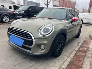 MINI Cooper 2019 купить из Китая, цена 1 866 000 ₽ — Suifenhe Auto