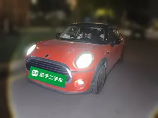 MINI Cooper 2019 купить из Китая, цена 1 834 000 ₽ — Suifenhe Auto