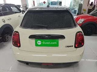 MINI Cooper 2018 купить из Китая, цена 1 716 000 ₽ — Suifenhe Auto