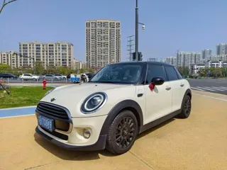 MINI Cooper 2019 купить из Китая, цена 1 956 000 ₽ — Suifenhe Auto