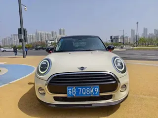 MINI Cooper 2019 купить из Китая, цена 1 956 000 ₽ — Suifenhe Auto