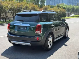MINI MINI Countryman 2019 купить из Китая, цена 1 879 000 ₽ — Suifenhe Auto