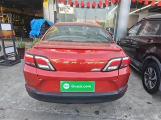 Venucia D60 2018 купить из Китая, цена 1 161 000 ₽ — Suifenhe Auto