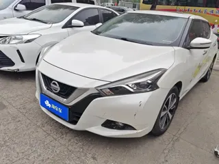 Nissan Lannia 2019 купить из Китая, цена 1 265 000 ₽ — Suifenhe Auto