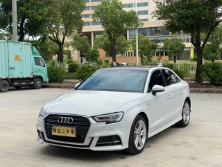 Audi A3 2019 купить из Китая, цена 1 495 000 ₽ — Suifenhe Auto