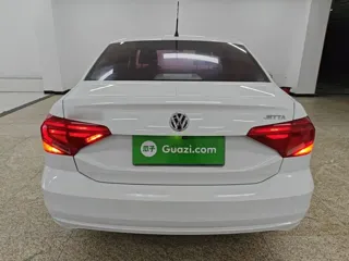Volkswagen Jetta 2018 купить из Китая, цена 1 070 000 ₽ — Suifenhe Auto