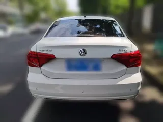 Volkswagen Jetta 2018 купить из Китая, цена 1 055 000 ₽ — Suifenhe Auto