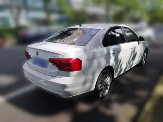 Volkswagen Jetta 2018 купить из Китая, цена 1 055 000 ₽ — Suifenhe Auto