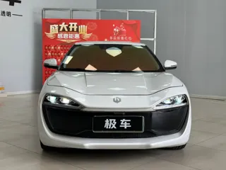 Leapmotor S01 2019 купить из Китая, цена 1 126 000 ₽ — Suifenhe Auto