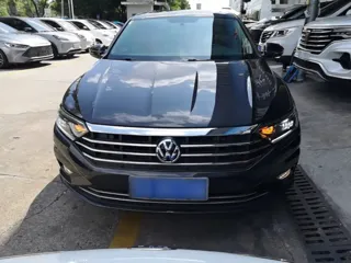 Volkswagen Sagitar 2019 купить из Китая, цена 1 550 000 ₽ — Suifenhe Auto