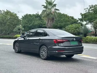 Volkswagen Sagitar 2019 купить из Китая, цена 1 550 000 ₽ — Suifenhe Auto