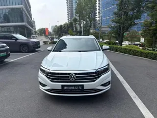 Volkswagen Sagitar 2019 купить из Китая, цена 1 354 000 ₽ — Suifenhe Auto