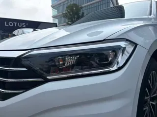 Volkswagen Sagitar 2019 купить из Китая, цена 1 354 000 ₽ — Suifenhe Auto