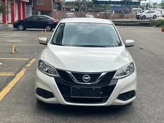 Nissan Tiida 2019 купить из Китая, цена 1 337 000 ₽ — Suifenhe Auto