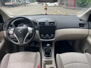 Nissan Tiida 2019 купить из Китая, цена 1 337 000 ₽ — Suifenhe Auto