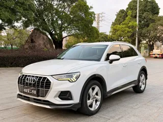 Audi Q3 2019 купить из Китая, цена 1 718 000 ₽ — Suifenhe Auto