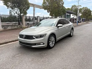 Volkswagen Magotan 2019 купить из Китая, цена 1 588 000 ₽ — Suifenhe Auto