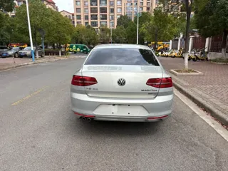 Volkswagen Magotan 2019 купить из Китая, цена 1 588 000 ₽ — Suifenhe Auto