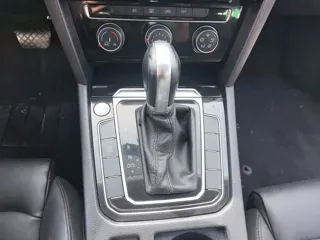 Volkswagen Magotan 2019 купить из Китая, цена 1 642 000 ₽ — Suifenhe Auto