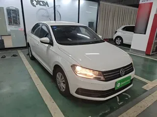 Volkswagen Santana 2019 купить из Китая, цена 1 166 000 ₽ — Suifenhe Auto