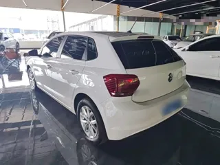 Volkswagen Polo 2019 купить из Китая, цена 1 329 000 ₽ — Suifenhe Auto