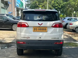 Wuling Hongguang S3 2022 купить из Китая, цена 1 006 000 ₽ — Suifenhe Auto