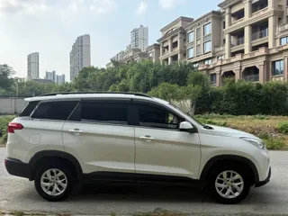 Wuling Hongguang S3 2019 купить из Китая, цена 1 151 000 ₽ — Suifenhe Auto