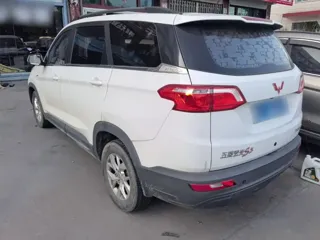 Wuling Hongguang S3 2020 купить из Китая, цена 1 093 000 ₽ — Suifenhe Auto