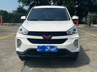 Wuling Hongguang S3 2026 купить из Китая, цена 1 469 000 ₽ — Suifenhe Auto