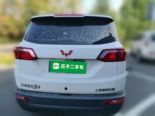 Wuling Hongguang S3 2019 купить из Китая, цена 1 092 000 ₽ — Suifenhe Auto