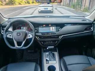 Changan CS35 Plus 2020 купить из Китая, цена 1 228 000 ₽ — Suifenhe Auto
