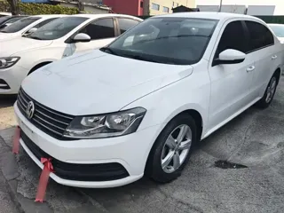 Volkswagen Lavida 2019 купить из Китая, цена 1 265 000 ₽ — Suifenhe Auto