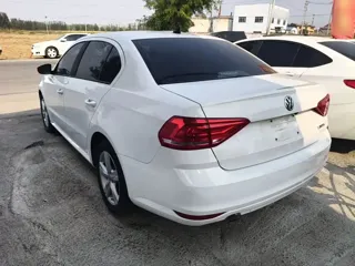Volkswagen Lavida 2019 купить из Китая, цена 1 265 000 ₽ — Suifenhe Auto